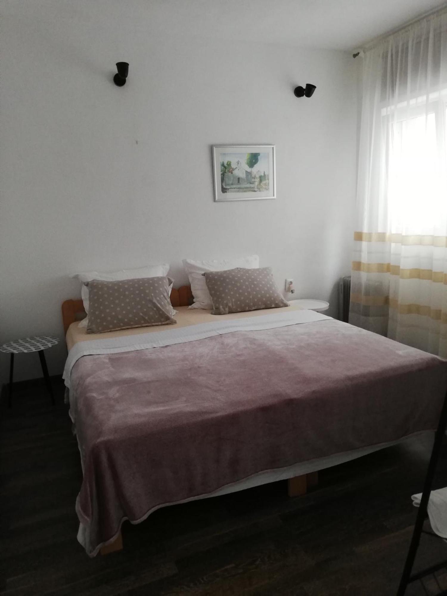 Apartment Pilatus Osljak Preko Pokoj fotografie